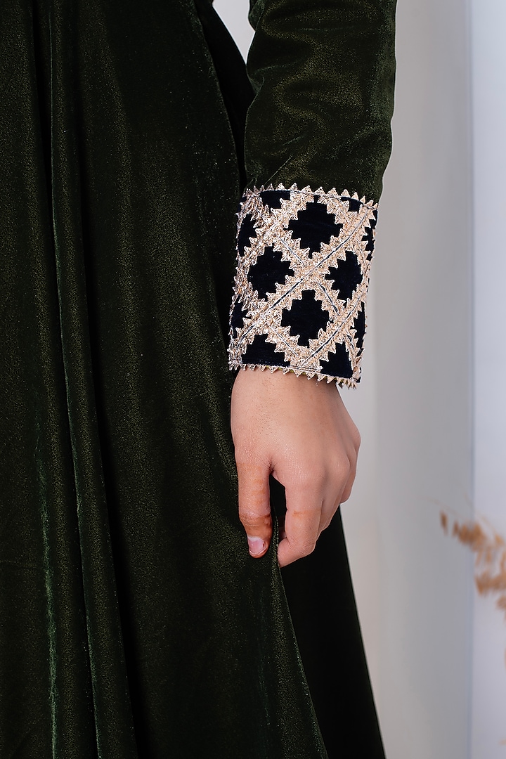 Green Velvet Gota Patti Work Party Wear Anarkali Set by Pomcha Jaipur at Pernia's Pop Up Shop