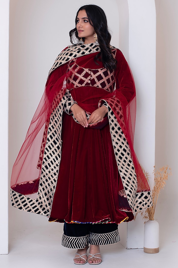 Maroon Velvet Gota Patti Work Anarkali Set by Pomcha Jaipur at Pernia's Pop Up Shop