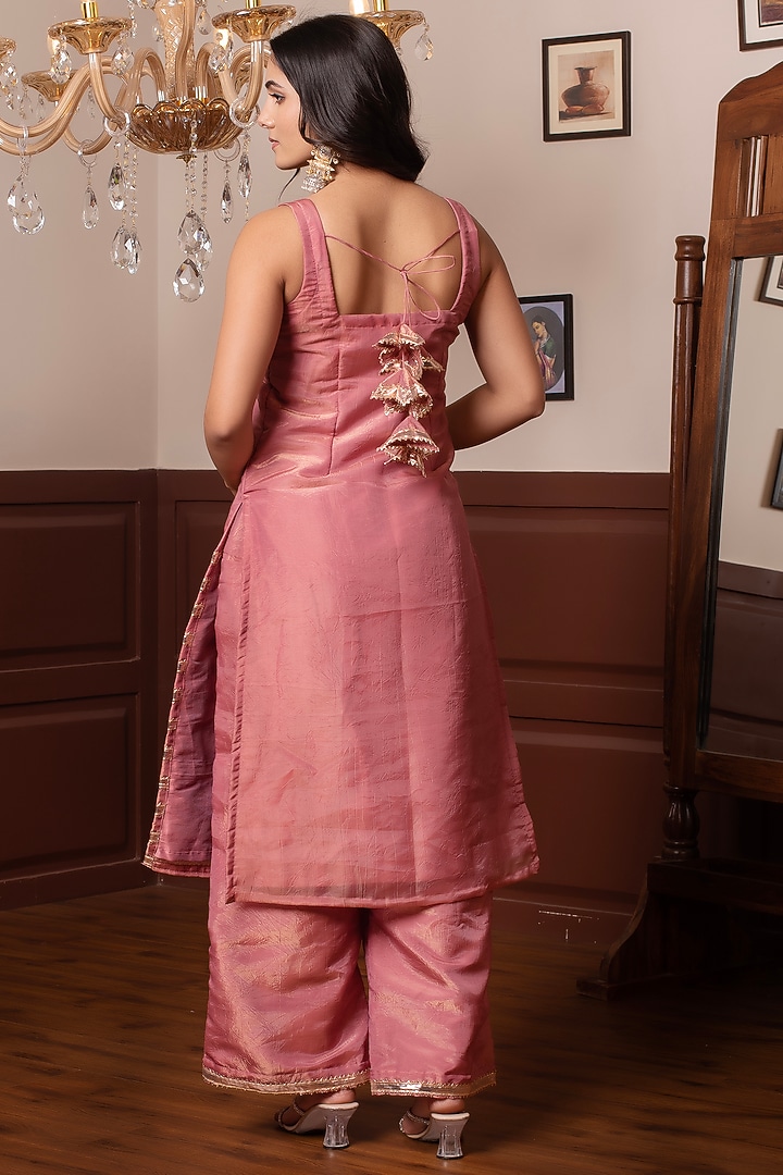Peach Cosmos Silk Gota Patti Work Kurta Set by Pomcha Jaipur at Pernia's Pop Up Shop