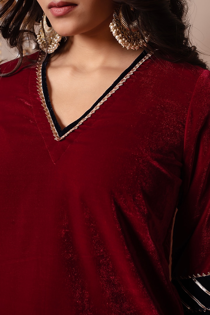 Maroon Velvet Gota Patti Work Kurta Set by Pomcha Jaipur at Pernia's Pop Up Shop