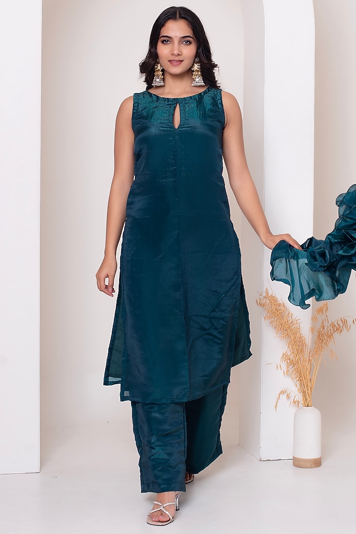 Dark Green Cosmos Silk Gota Patti Work Kurta Set by Pomcha Jaipur at Pernia's Pop Up Shop
