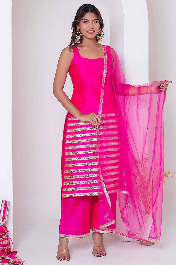 Hot Pink Taffeta Silk Gota Patti Work Kurta Set by Pomcha Jaipur at Pernia's Pop Up Shop