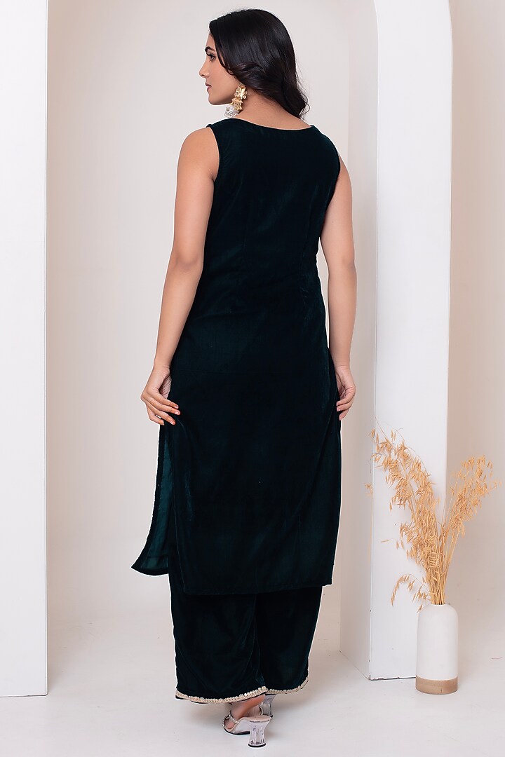 Bottle Green Velvet Gota Patti Work Kurta Set by Pomcha Jaipur at Pernia's Pop Up Shop