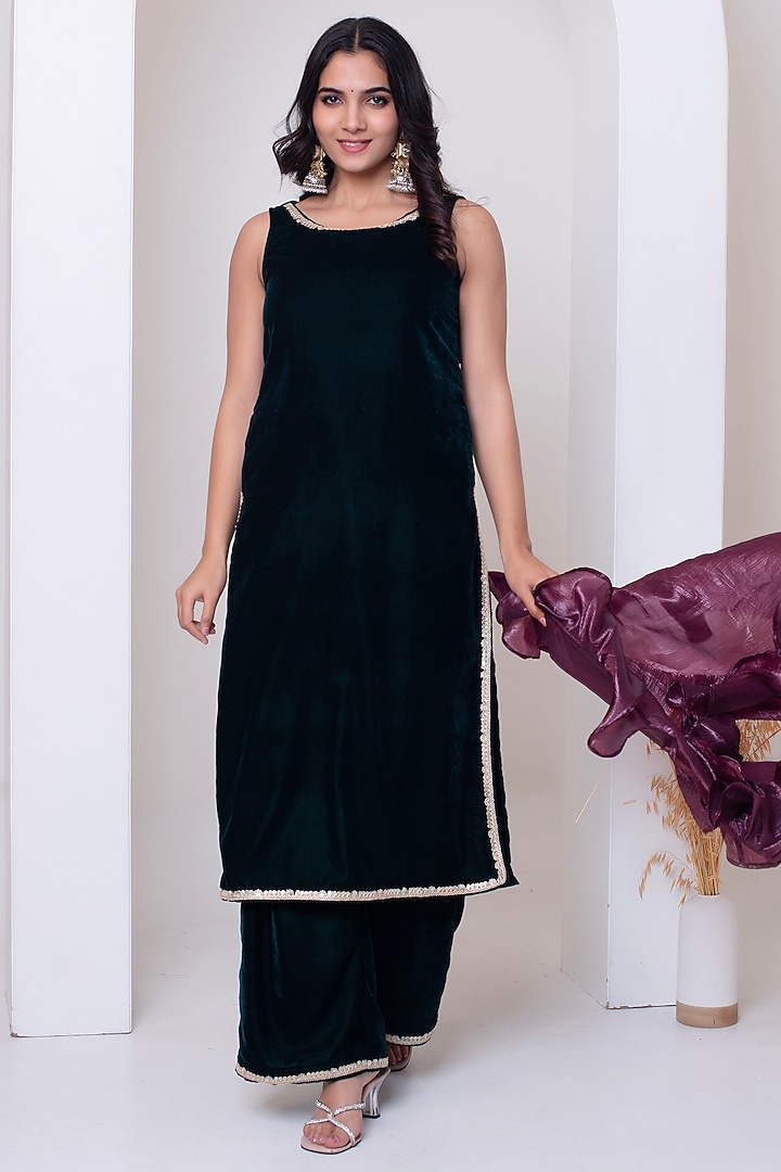 Bottle Green Velvet Gota Patti Work Kurta Set by Pomcha Jaipur at Pernia's Pop Up Shop