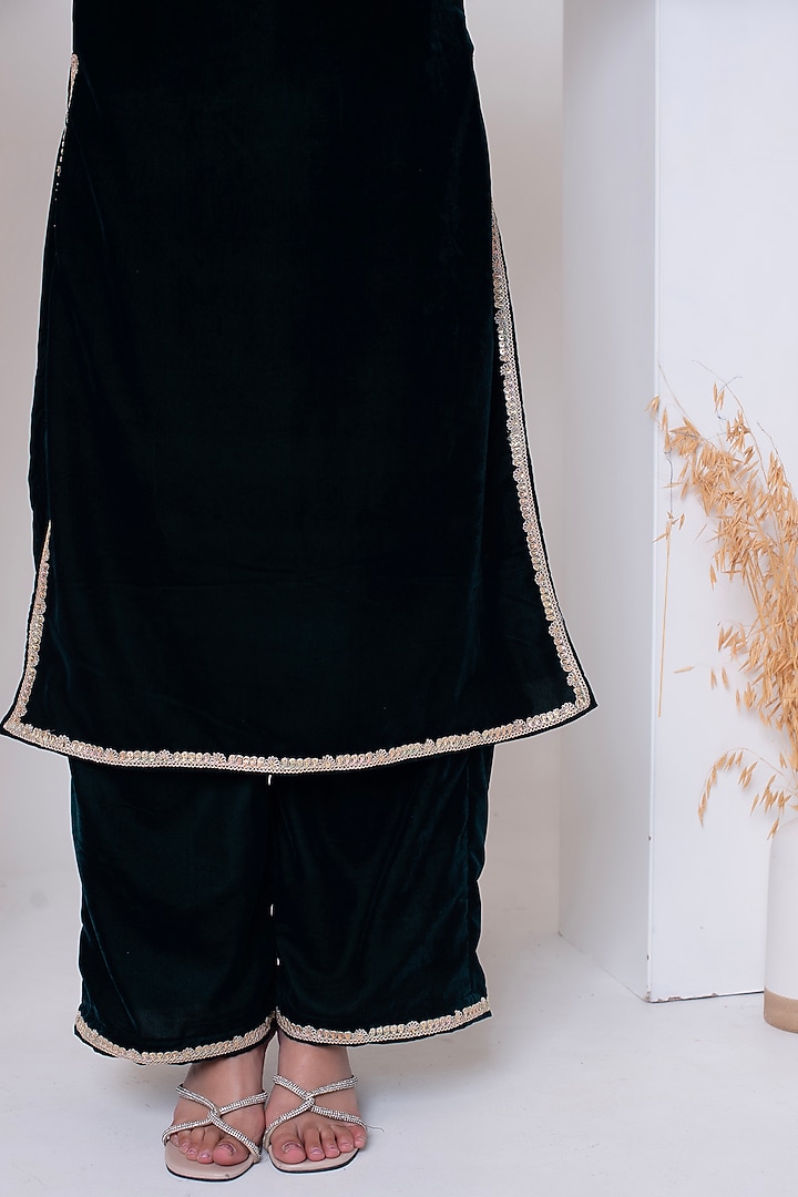 Bottle Green Velvet Gota Patti Work Kurta Set by Pomcha Jaipur at Pernia's Pop Up Shop