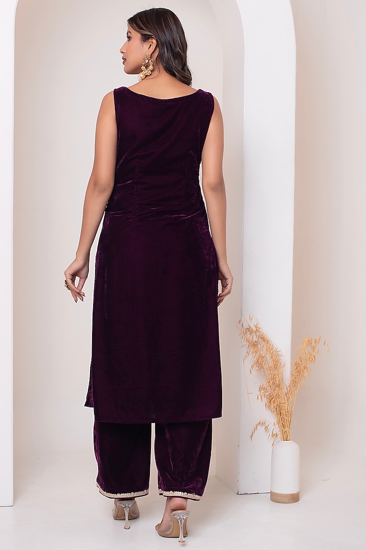 Burgundy Velvet Gota Patti Work Kurta Set by Pomcha Jaipur at Pernia's Pop Up Shop