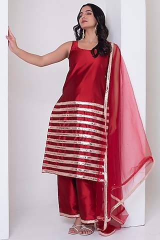 Red Taffeta Silk Gota Patti Work Kurta Set by Pomcha Jaipur