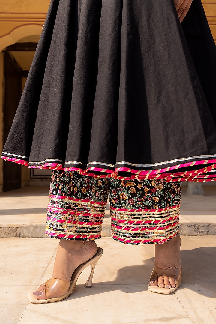 Black Cotton Gota Patti Work Anarkali Set by Pomcha Jaipur at Pernia's Pop Up Shop