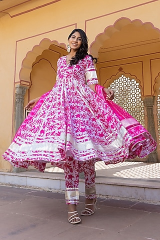 Pink Cotton Printed & Gota Patti Work Anarkali Set by Pomcha Jaipur
