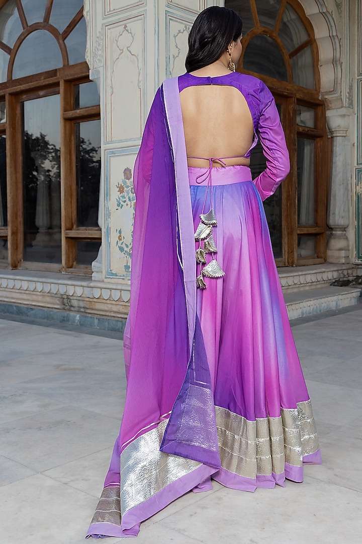 Purple Muslin Embroidered Lehenga Set by Pomcha Jaipur at Pernia's Pop Up Shop
