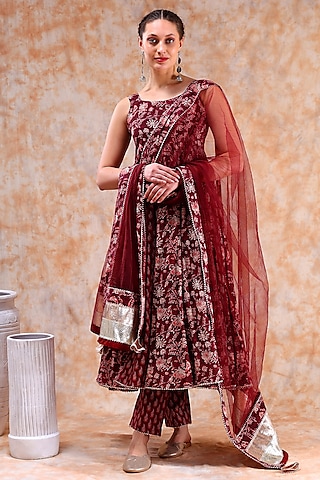Maroon Cotton Gota Work Anarkali Set by Pomcha Jaipur
