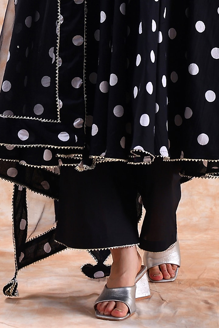 Black Cotton Gota Work Anarkali Set by Pomcha Jaipur at Pernia's Pop Up Shop