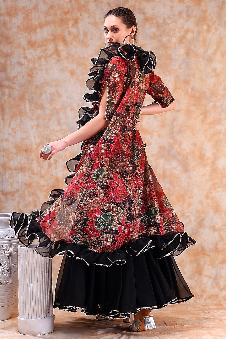Black Muslin & Organza Gota Work Lehenga Set by Pomcha Jaipur at Pernia's Pop Up Shop