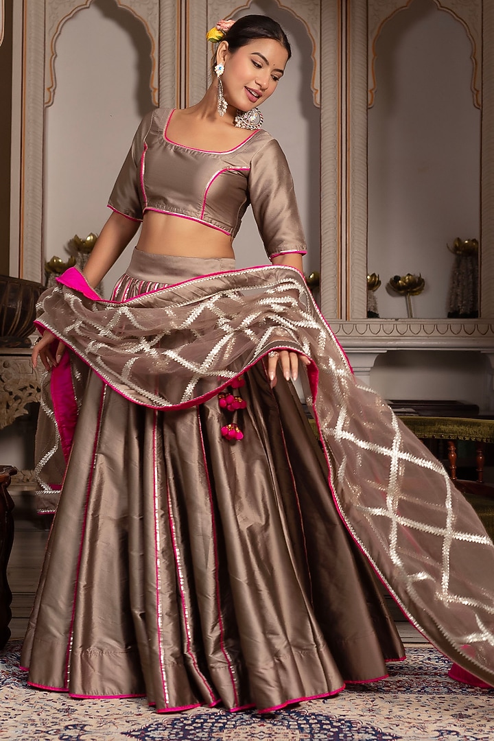 Ash Gold Taffeta Silk Gota Wedding Lehenga Set by Pomcha Jaipur at Pernia's Pop Up Shop