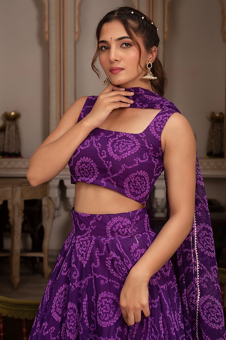 Purple Georgette Bandhej Lehenga Set by Pomcha Jaipur at Pernia's Pop Up Shop