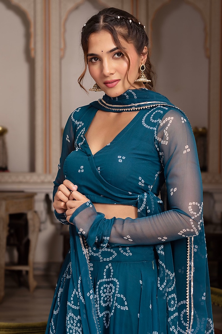 Teal Georgette Bandhej Lehenga Set by Pomcha Jaipur at Pernia's Pop Up Shop