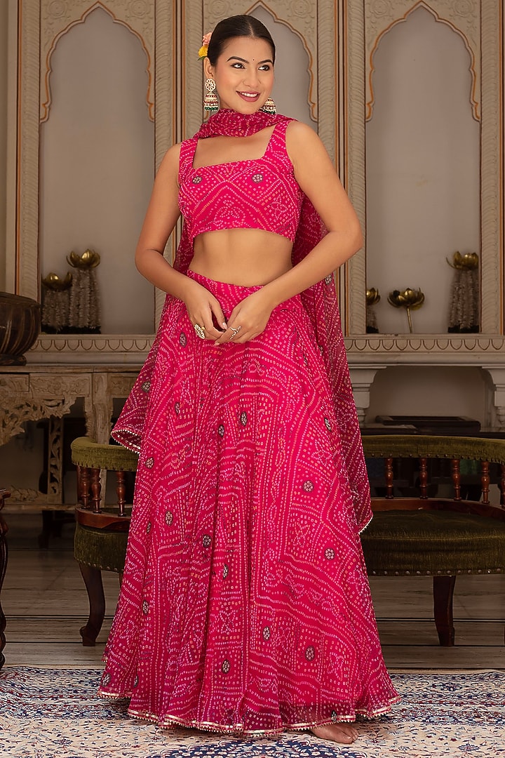 Rani Pink Georgette Bandhej Lehenga Set by Pomcha Jaipur at Pernia's Pop Up Shop