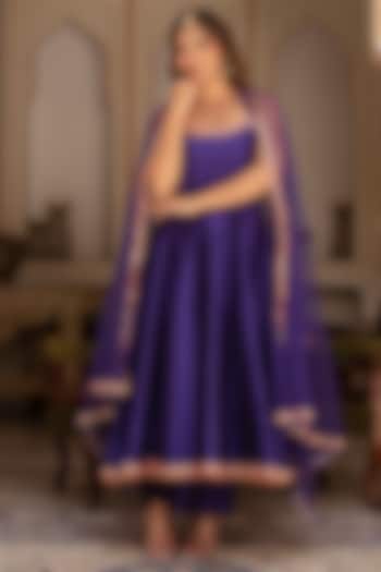 Purple Taffeta Silk Embroidered Anarkali Set by Pomcha Jaipur at Pernia's Pop Up Shop