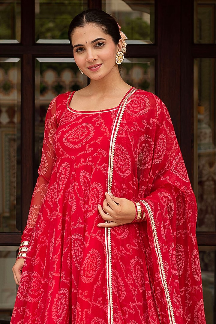 Red Georgette Bandhej Party Wear Anarkali Set by Pomcha Jaipur at Pernia's Pop Up Shop