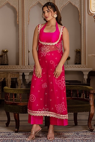 Pink Georgette Bandhej Kurta Set by Pomcha Jaipur