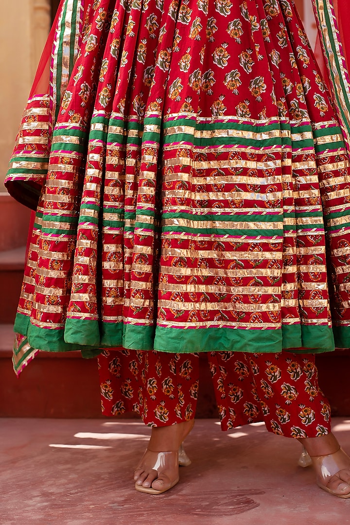 Red Cotton Gota Patti Work Party Wear Anarkali Set by Pomcha Jaipur at Pernia's Pop Up Shop
