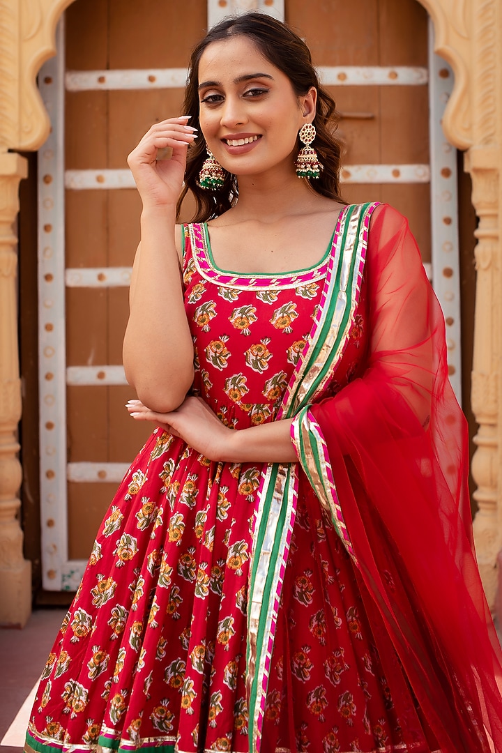 Red Cotton Gota Patti Work Party Wear Anarkali Set by Pomcha Jaipur at Pernia's Pop Up Shop