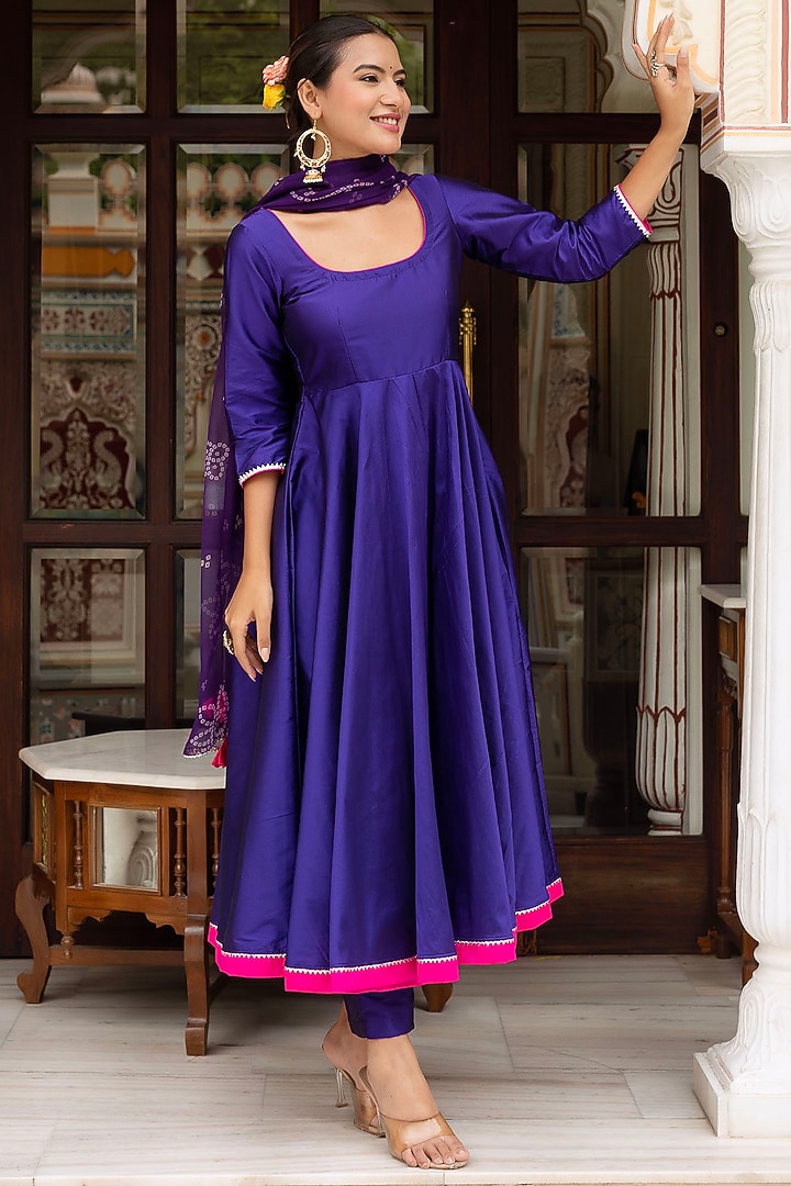Blue Taffeta Silk Anarkali Set by Pomcha Jaipur at Pernia's Pop Up Shop