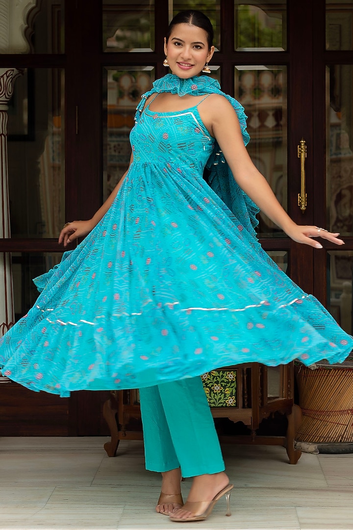 Blue Georgette Bandhej Printed Anarkali Set by Pomcha Jaipur at Pernia's Pop Up Shop