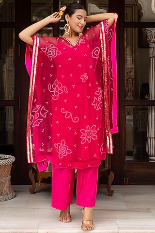 Pink Georgette Bandhej Printed Kaftan Set by Pomcha Jaipur
