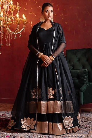 Shop Designer Black Anarkali Dress | Pernia's Pop-Up Shop 2026