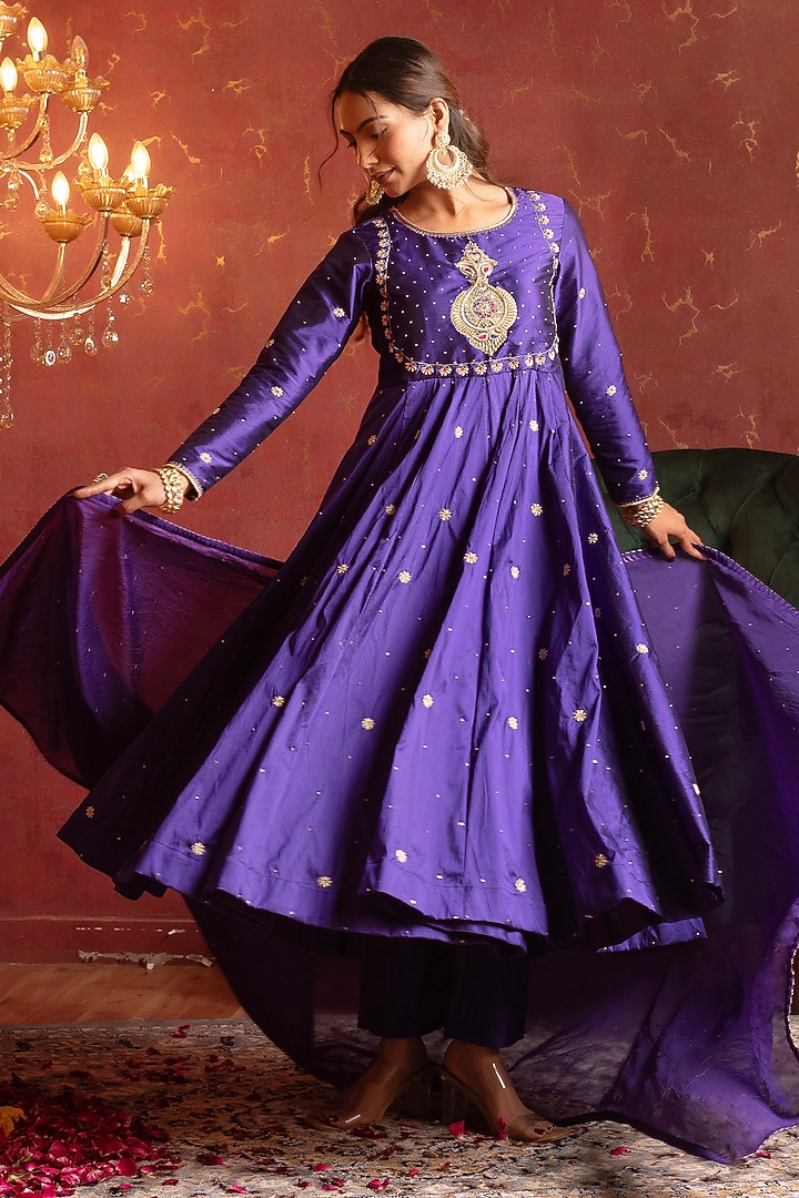 Purple Taffeta Zardosi & Dabka Work Party Wear Anarkali Set by Pomcha Jaipur at Pernia's Pop Up Shop