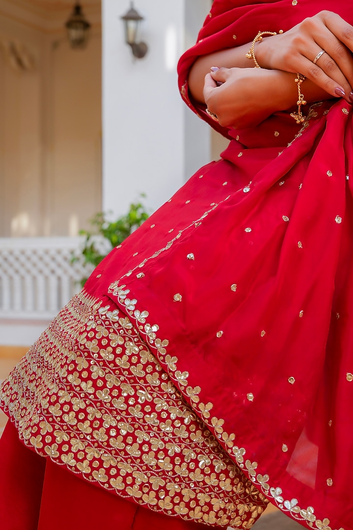 Red Silk Gota-Patti Embroidered Kurta Set by Pomcha Jaipur at Pernia's Pop Up Shop