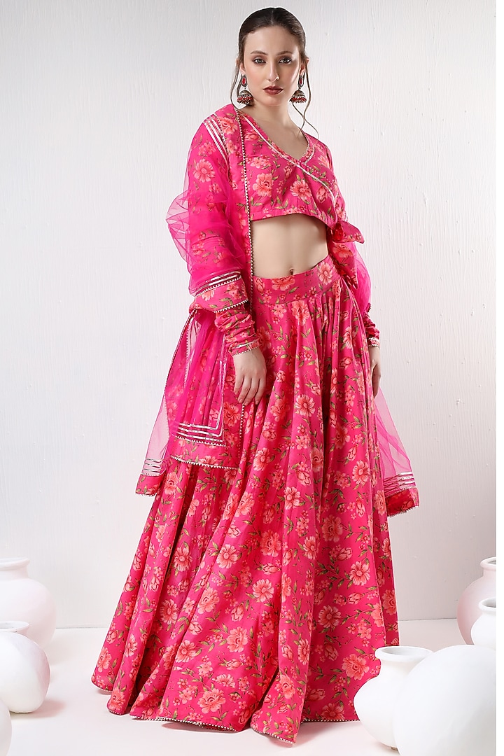 Pink Cotton Floral Printed & Gota Lace Work Lehenga Set by Pomcha Jaipur at Pernia's Pop Up Shop