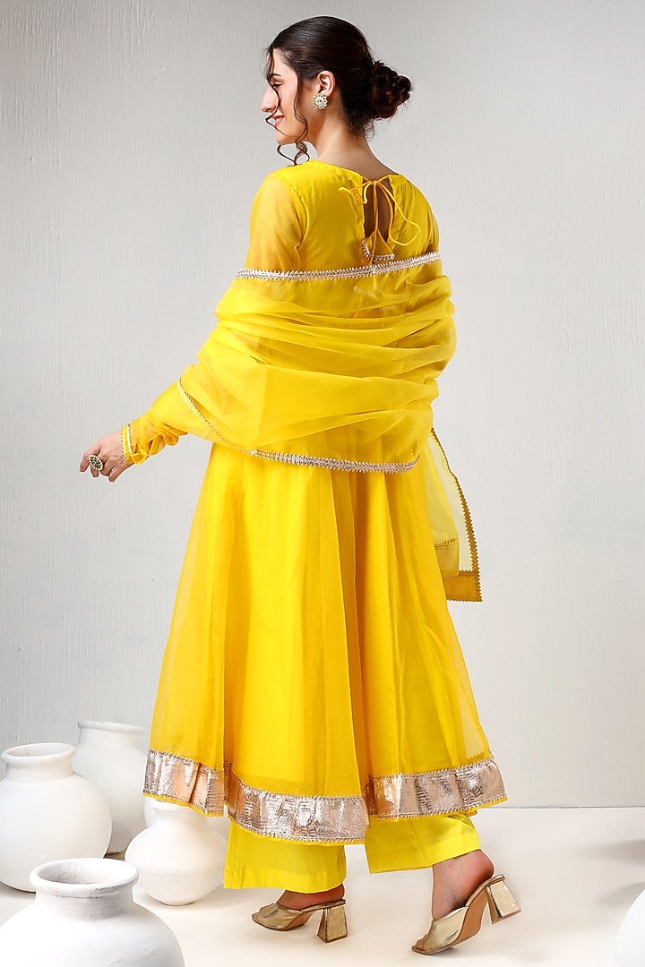 Yellow Organza Gota Lace Work Party Wear Anarkali Set by Pomcha Jaipur at Pernia's Pop Up Shop
