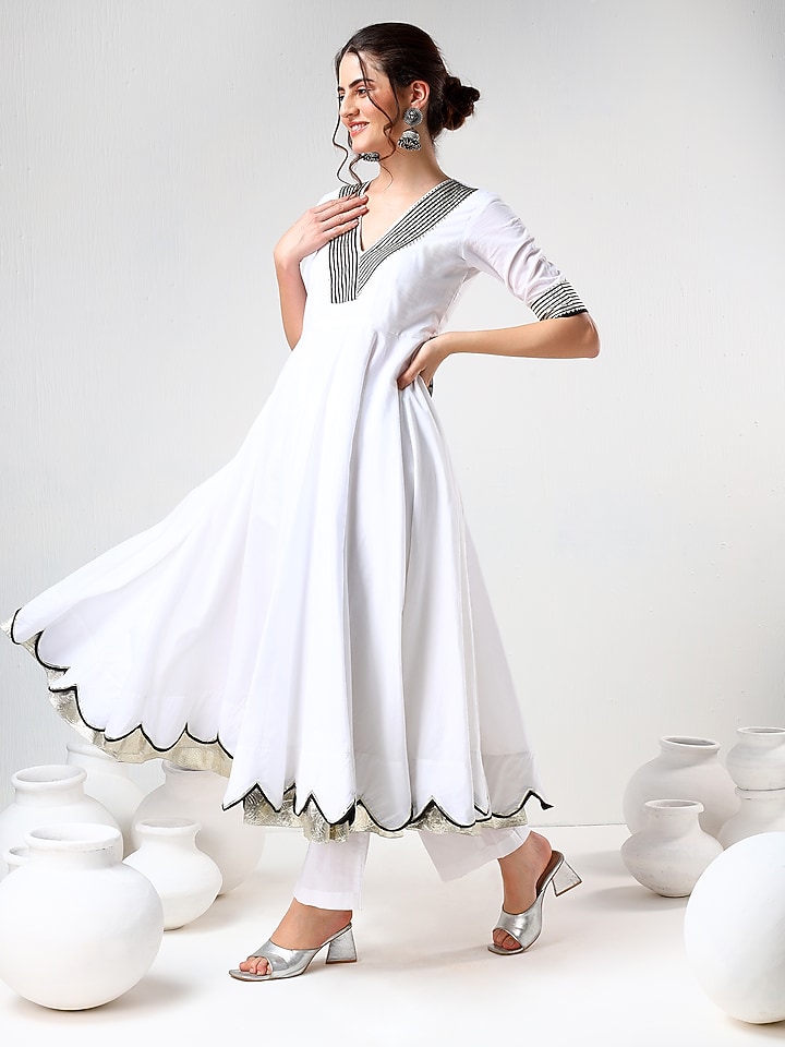 White Cotton Gota Lace Work Party Wear Anarkali Set by Pomcha Jaipur at Pernia's Pop Up Shop