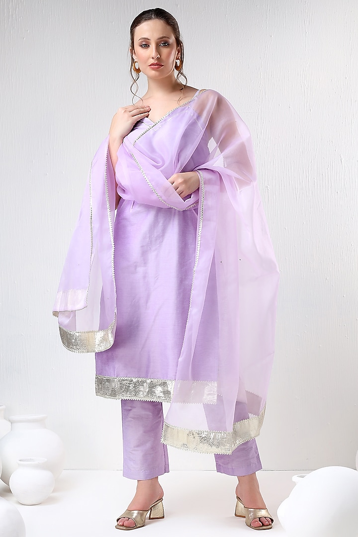 Lilac Cotton Silk Gota Lace Embroidered Kurta Set by Pomcha Jaipur at Pernia's Pop Up Shop