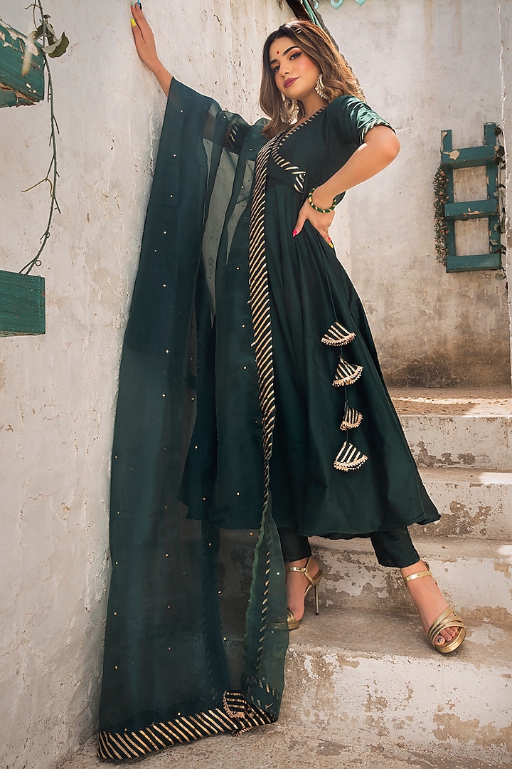 Dark Green Silk Anarkali Set by Pomcha Jaipur at Pernia's Pop Up Shop