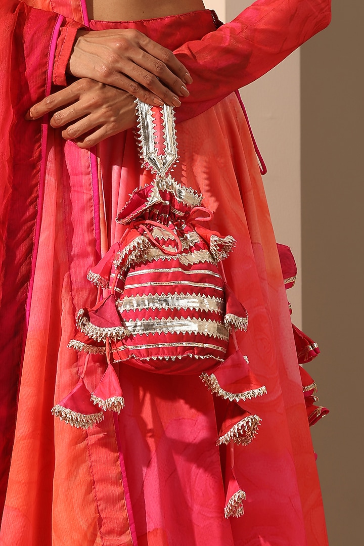 Pink Muslin Silk Lehenga Set by Pomcha Jaipur at Pernia's Pop Up Shop