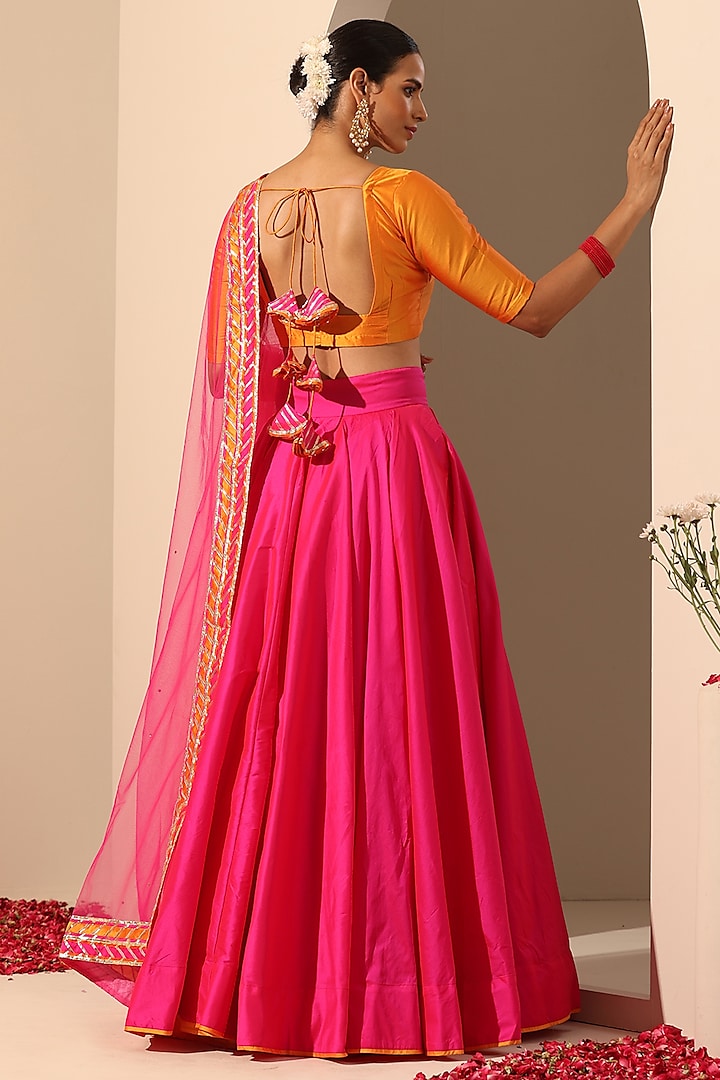 Pink Taffeta Silk Lehenga Set by Pomcha Jaipur at Pernia's Pop Up Shop