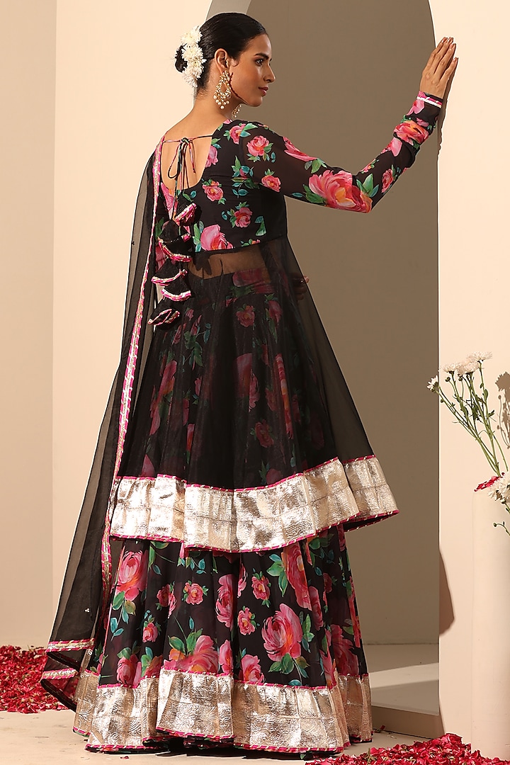 Black Georgette Printed Wedding Lehenga Set by Pomcha Jaipur at Pernia's Pop Up Shop