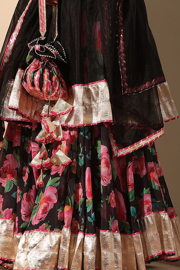 Black Georgette Printed Wedding Lehenga Set by Pomcha Jaipur at Pernia's Pop Up Shop