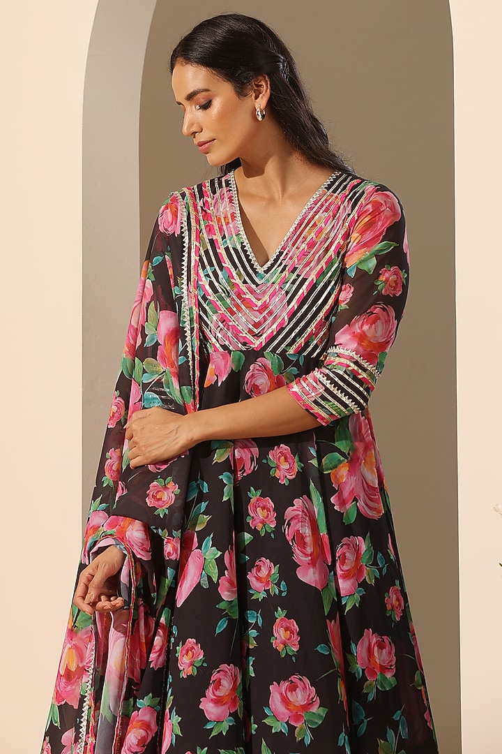 Black Georgette Printed Party Wear Anarkali Set by Pomcha Jaipur at Pernia's Pop Up Shop