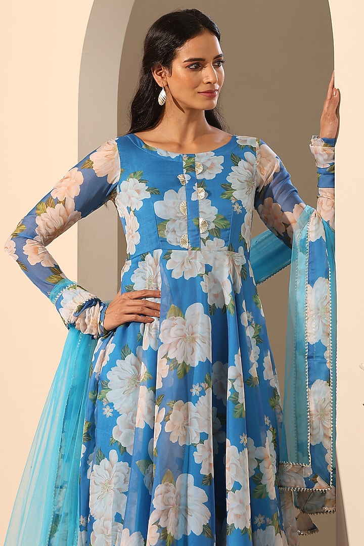Blue Organza Printed Anarkali Set by Pomcha Jaipur at Pernia's Pop Up Shop