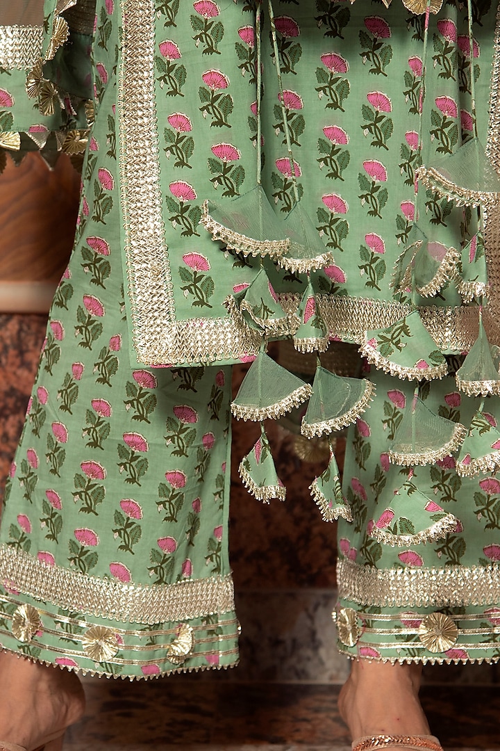Green Block Printed Kurta Set by Pomcha Jaipur at Pernia's Pop Up Shop