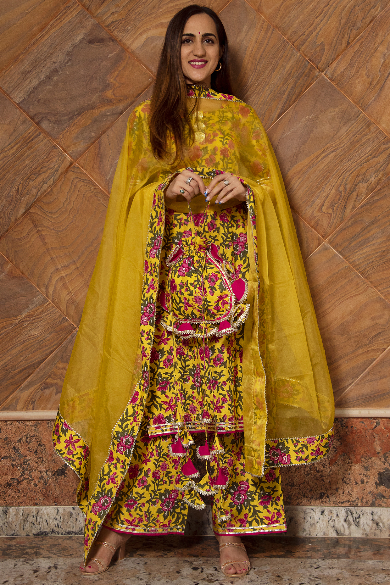 Yellow Embroidered Kurta Set by Pomcha Jaipur at Pernia's Pop Up Shop
