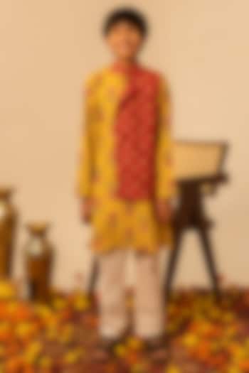 Yellow Cotton Hand Block Printed Cotton Kurta Set For Boys by POMCHA at Pernia's Pop Up Shop