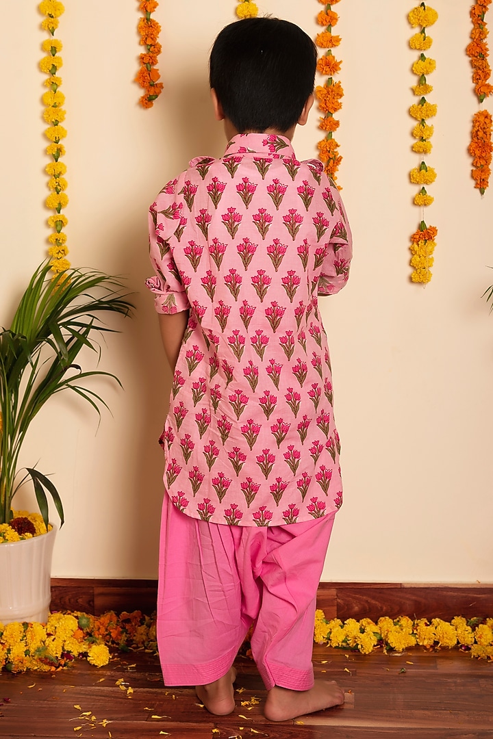 Pink Cotton Hand Block Printed Kurta Set For Boys by POMCHA at Pernia's Pop Up Shop