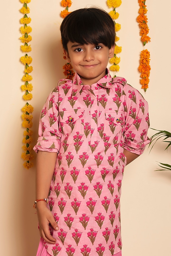 Pink Cotton Hand Block Printed Kurta Set For Boys by POMCHA at Pernia's Pop Up Shop