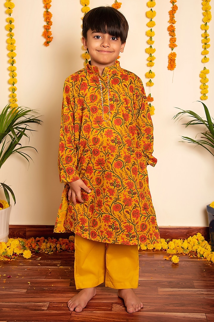 Mustard Cotton Hand Block Printed Kurta Set For Boys by POMCHA at Pernia's Pop Up Shop