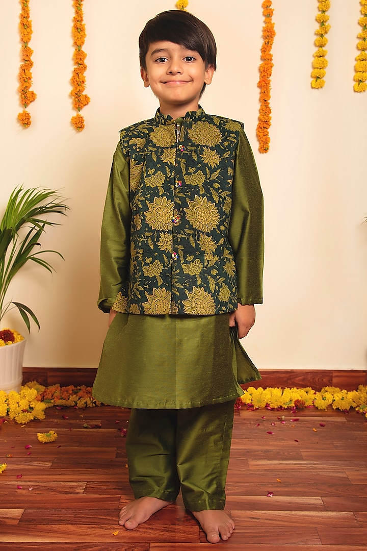 Green Cotton Gota Lace Work Nehru Jacket Set For Boys by POMCHA